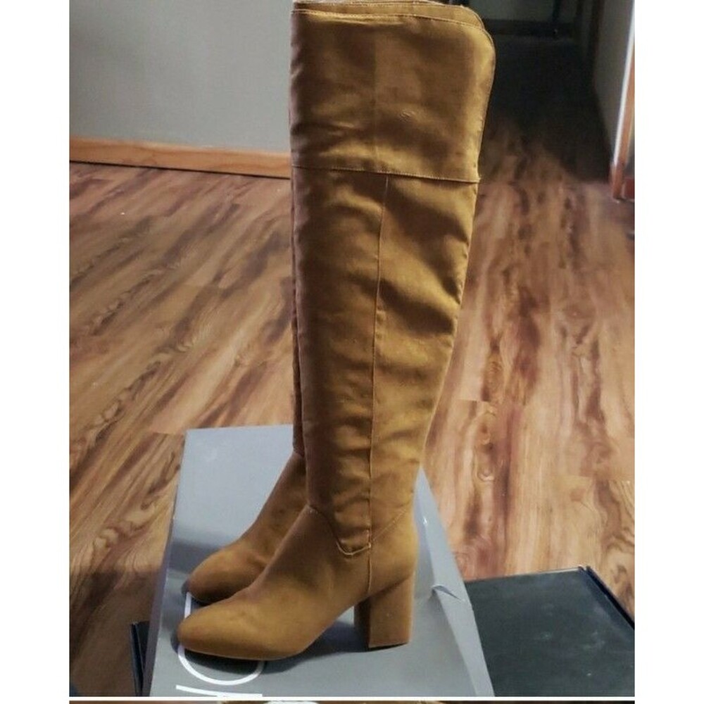 Loft over the knee boot in Dominican sand, Size 8 New